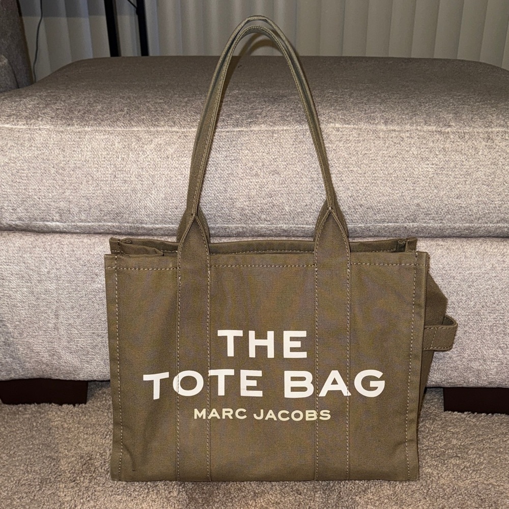 Marc Jacobs Khaki Tote Bag